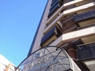 Apartamento 2 quartos mobiliado frente para o mar!